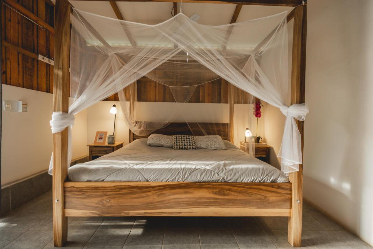 Calalas Lodge Nindirí エクステリア 写真